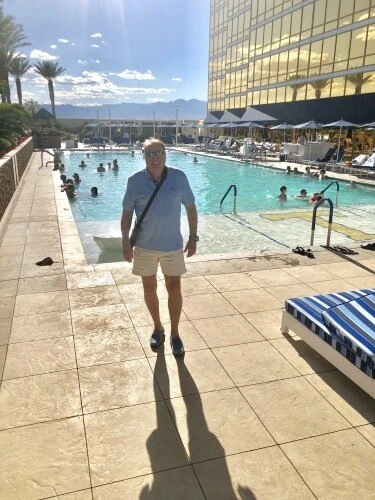 CEOlittleDog Profile image 3